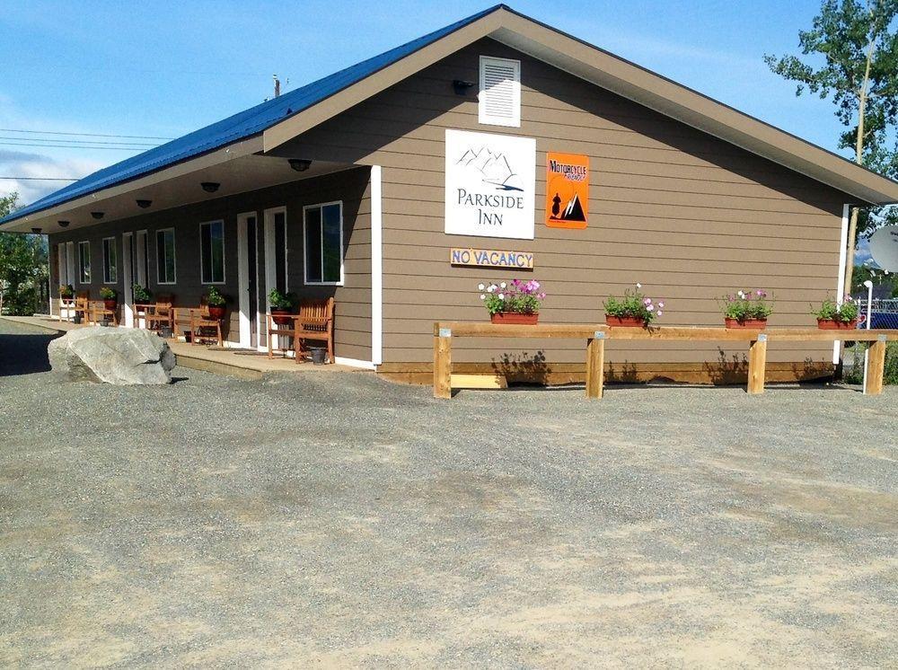 Parkside Inn Haines Junction Exterior photo