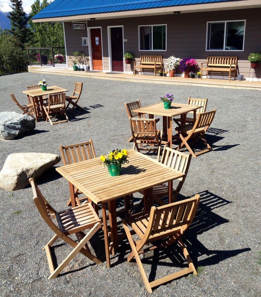 Parkside Inn Haines Junction Exterior photo