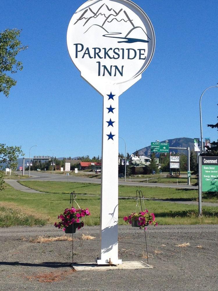 Parkside Inn Haines Junction Exterior photo
